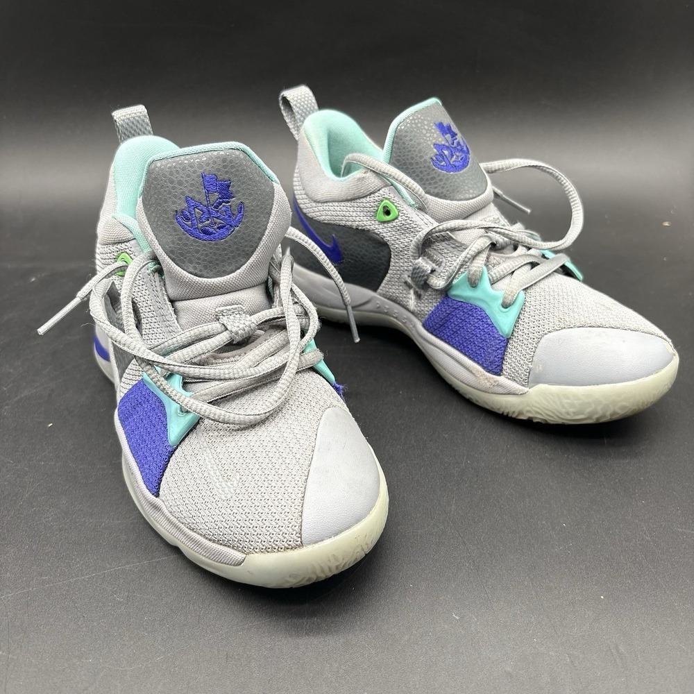 Nike Kyrie Irving Youth Size 2Y Gray Purple‎ Teal Basketball Shoes 943819-002